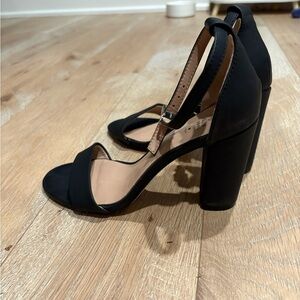 Black Women's Heels​